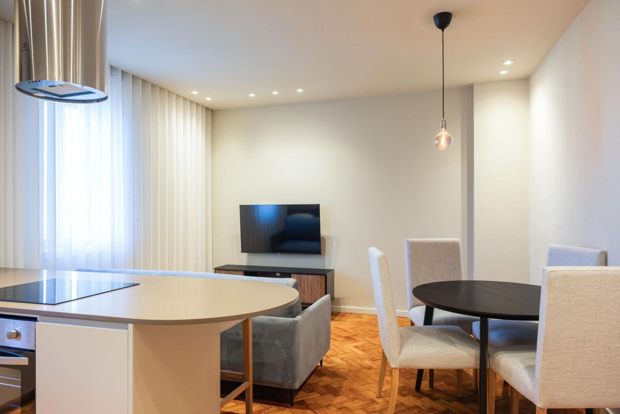 Orm Catedral & Sao Bento & Luiz Apartments ポルト エクステリア 写真