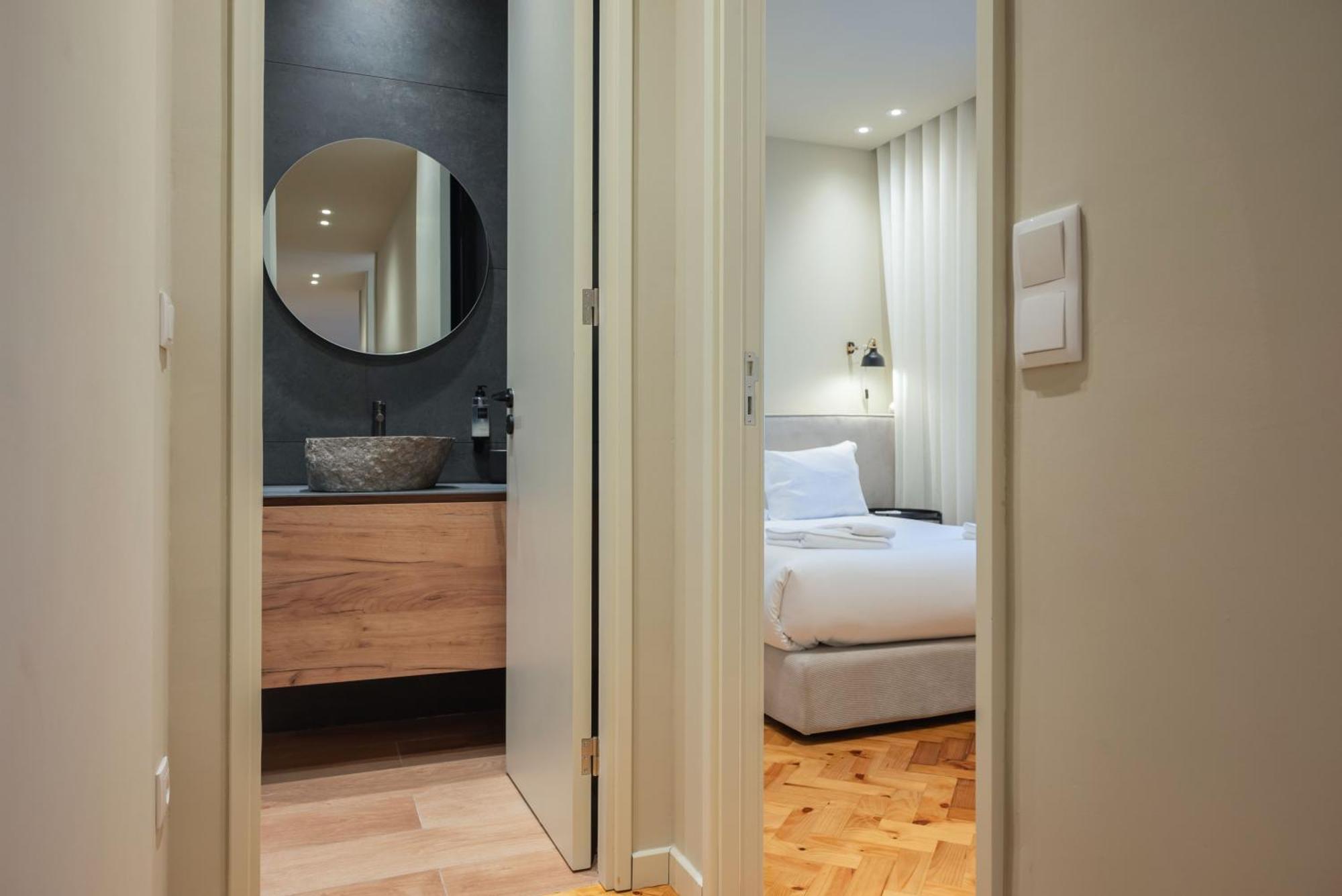 Orm Catedral & Sao Bento & Luiz Apartments ポルト エクステリア 写真