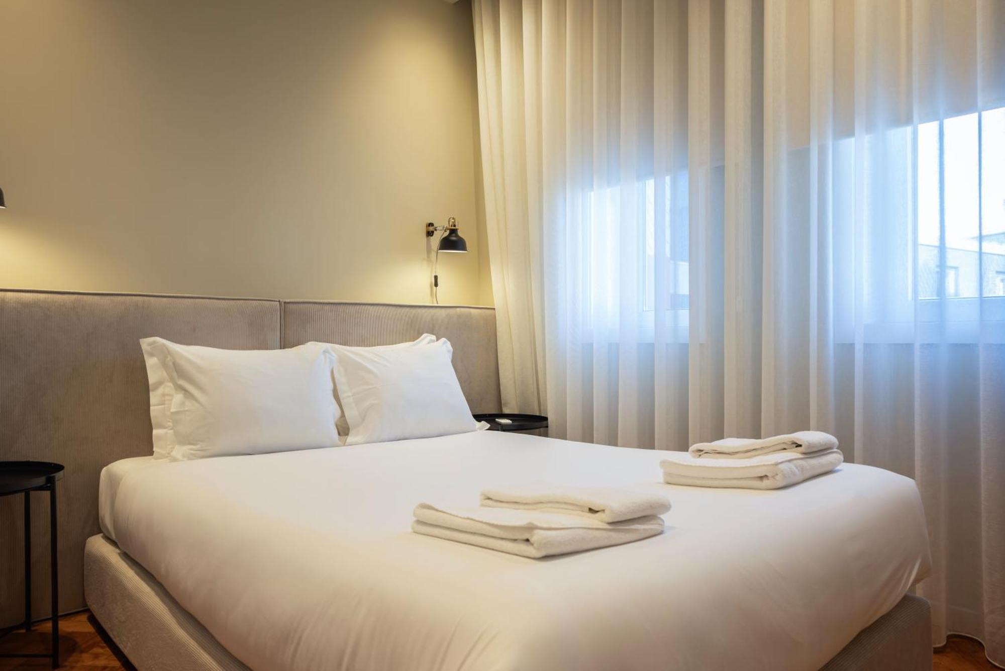 Orm Catedral & Sao Bento & Luiz Apartments ポルト エクステリア 写真