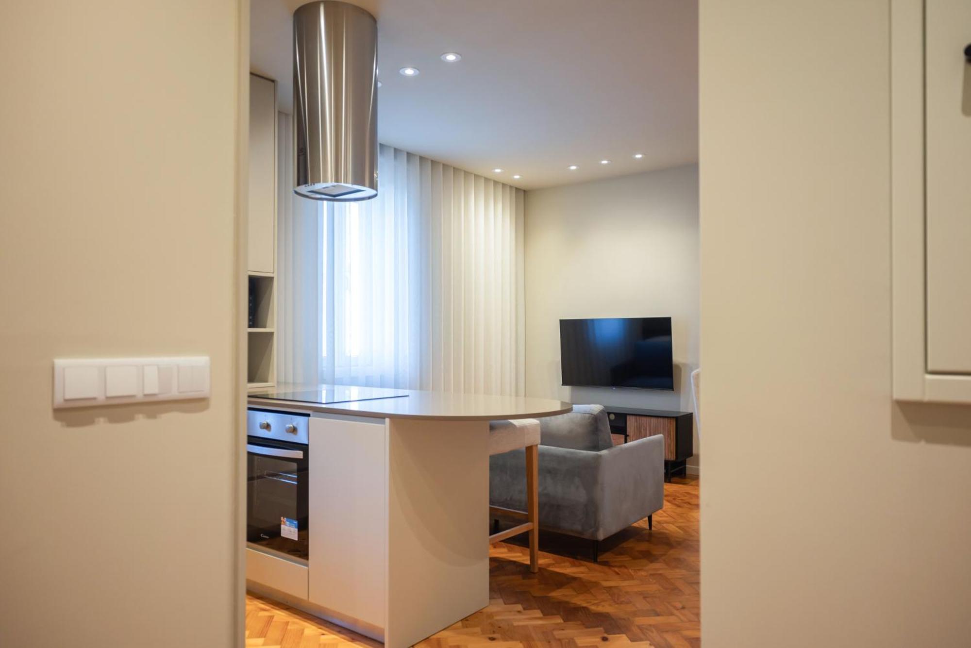 Orm Catedral & Sao Bento & Luiz Apartments ポルト エクステリア 写真